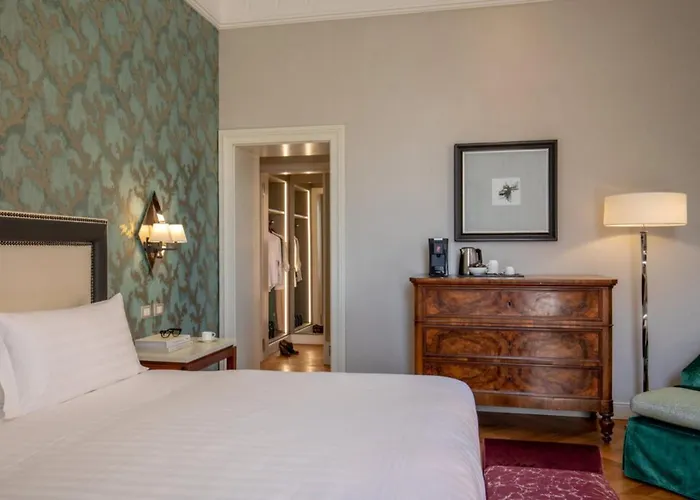 Rose Garden Palace Roma By Omnia Hotels