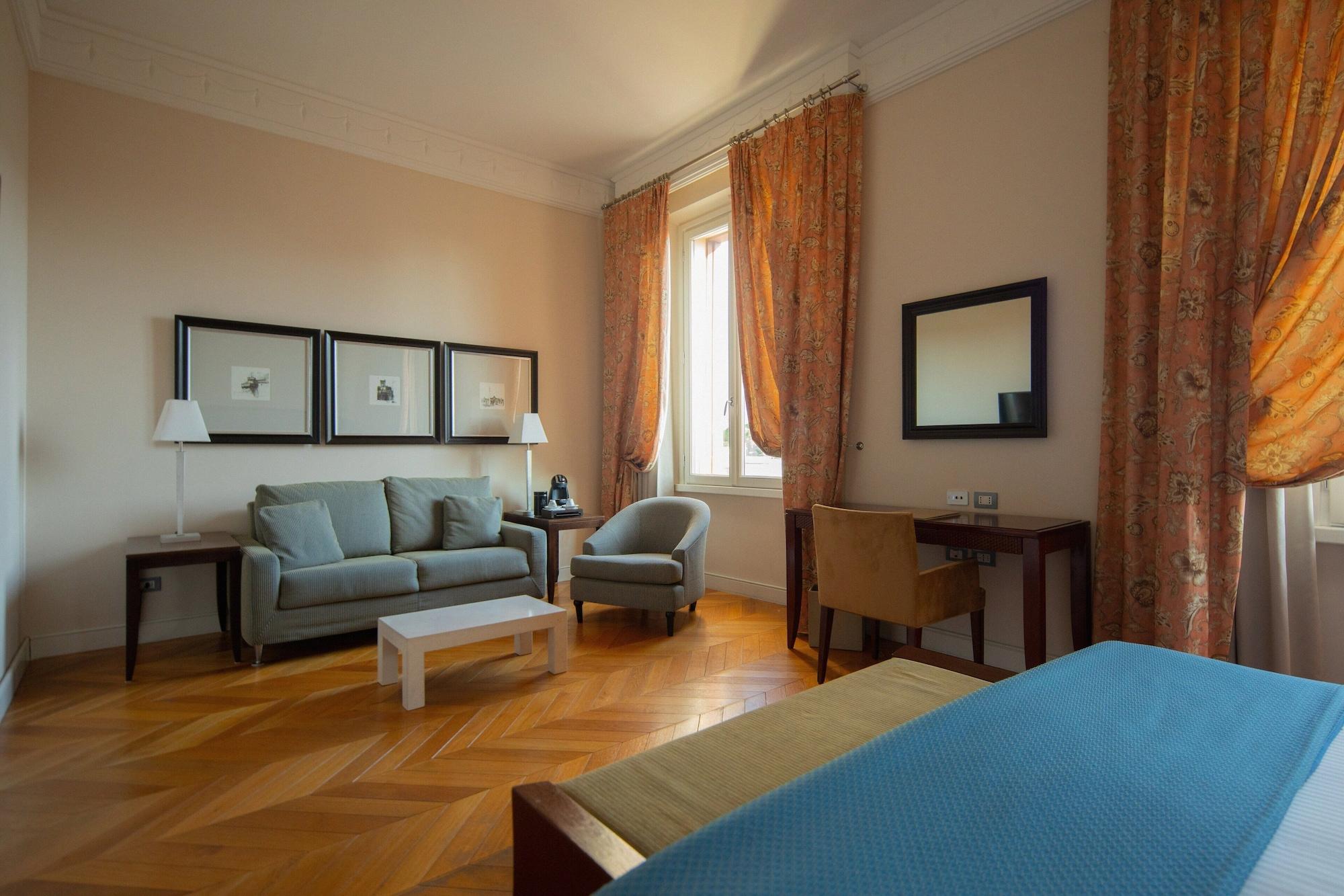 Rose Garden Palace By Omnia Roma
